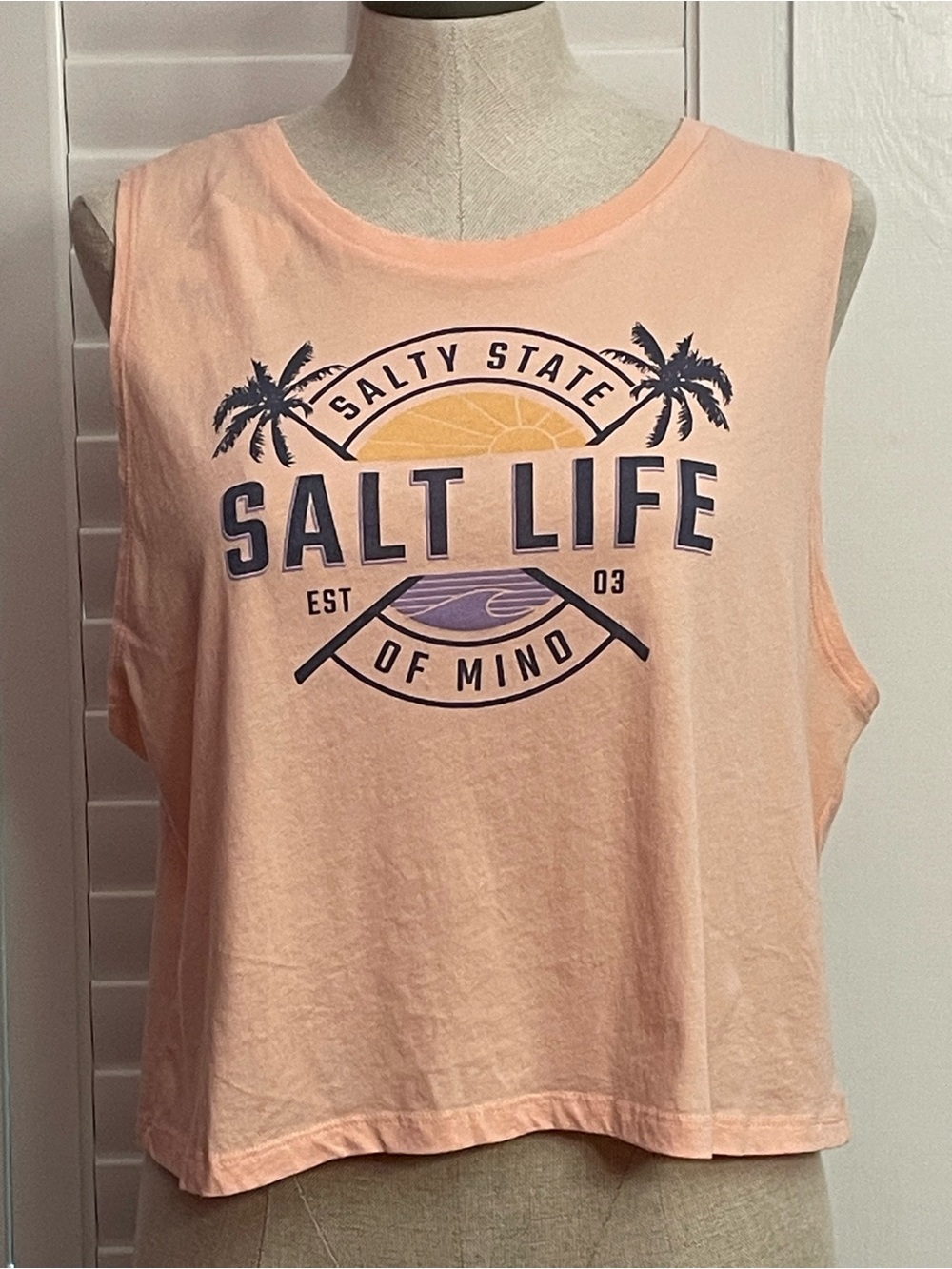 Salt Life Women’s Peach Graphic Tank “Salty State of Mind”